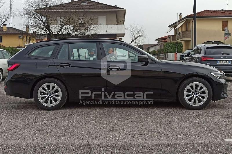Usata BMW 320 Advantage 190 CV (139 kW) 2020 Nero Station wagon
