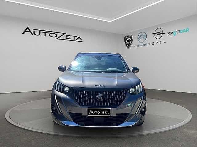 Begagnad Peugeot 2008 GT 131 HK (96 kW) 2022 Grå SUV