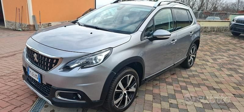 Usata Peugeot 2008 Crossway 120 CV (88 kW) 2018 Grigio SUV