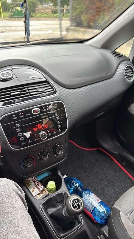 Usata Fiat Punto Evo Active 69 CV (50 kW) 2012 Utilitaria