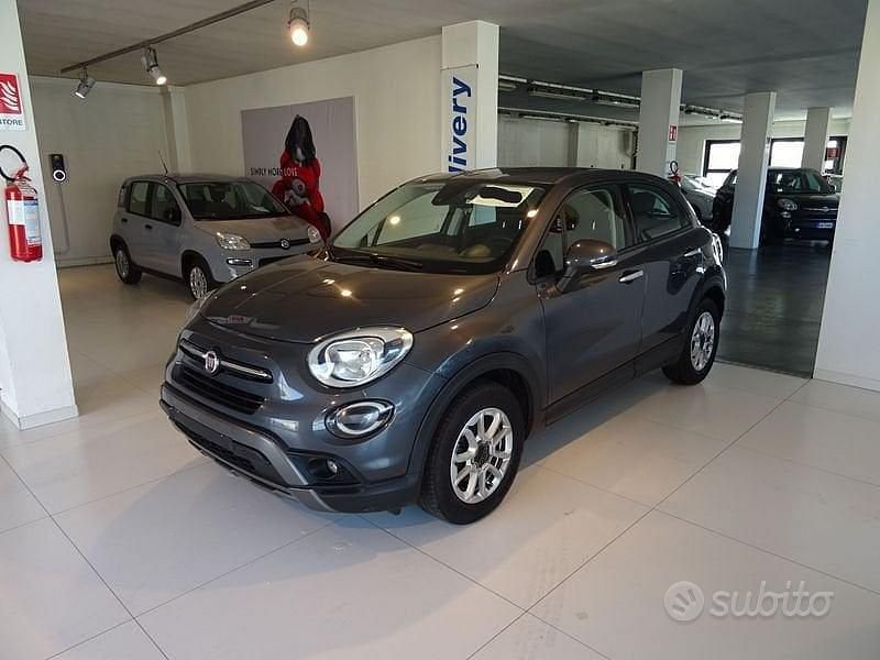 Grigio Usata 2019 Fiat 500X Cross SUV | 14.400 € (Cara) - Immagine 1/4