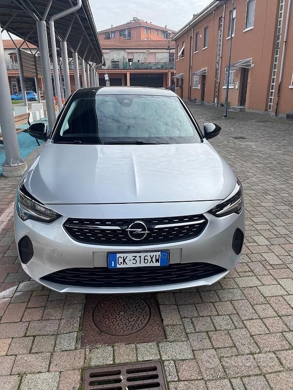 Usata Opel Corsa 101 CV (74 kW) 2022 Grigio Utilitaria