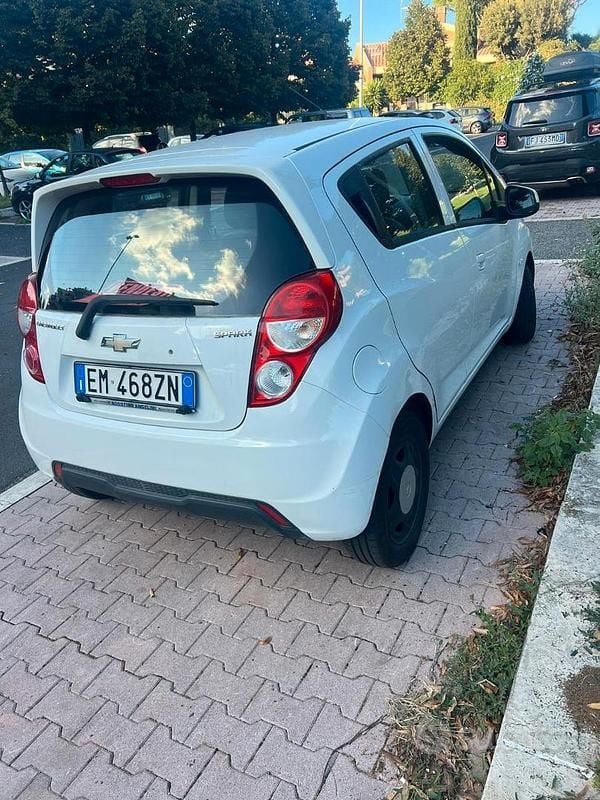 Usata Chevrolet Spark 68 CV (50 kW) 2013 Bianco Utilitaria