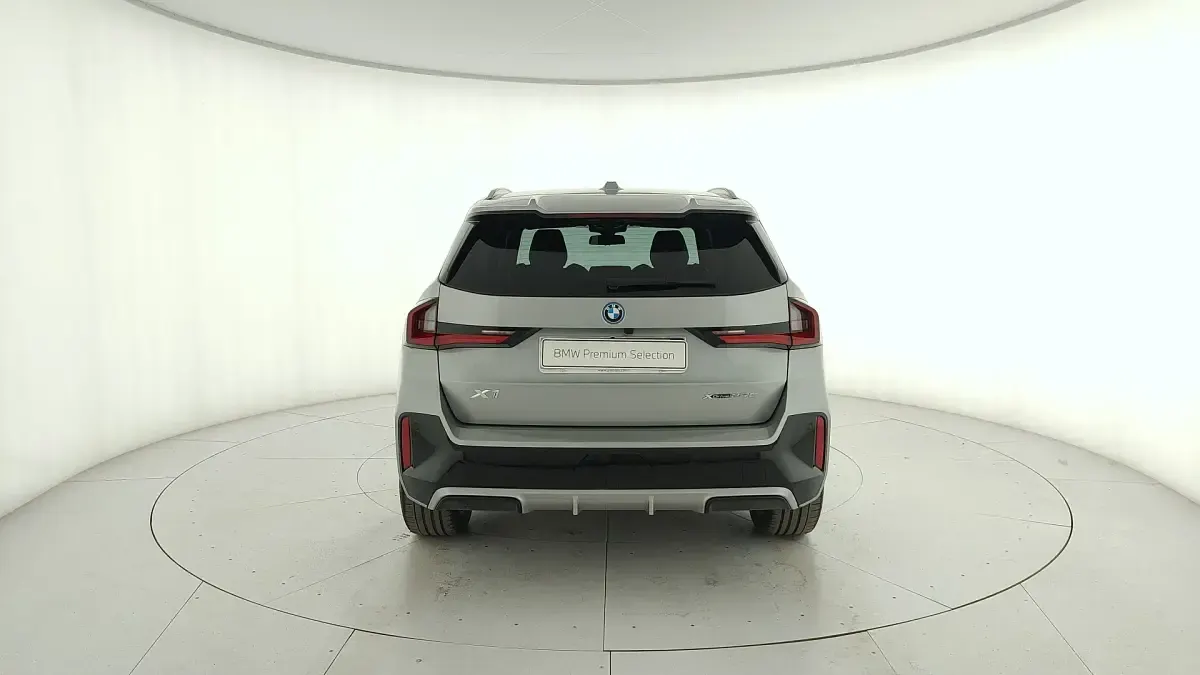 Usata BMW X1 M Sport 136 CV (100 kW) 2025 Argento SUV