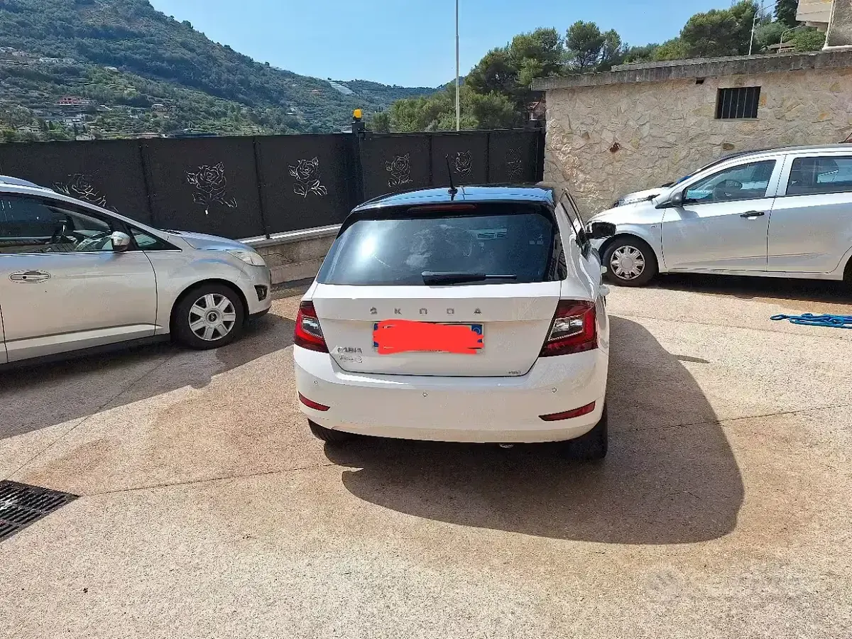 Usata Skoda Fabia 95 CV (69 kW) 2020 Bianco Utilitaria