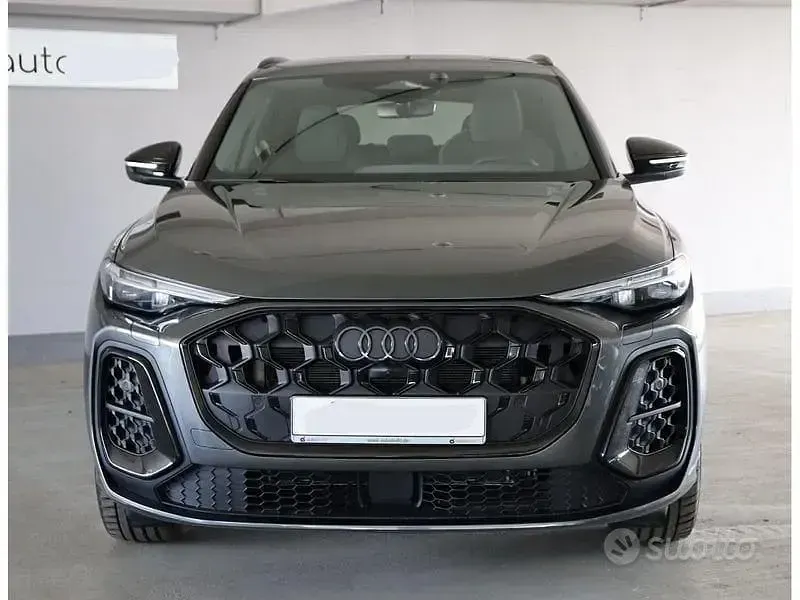 Usata Audi Q5 S-Line 204 CV (150 kW) 2025 Grigio SUV