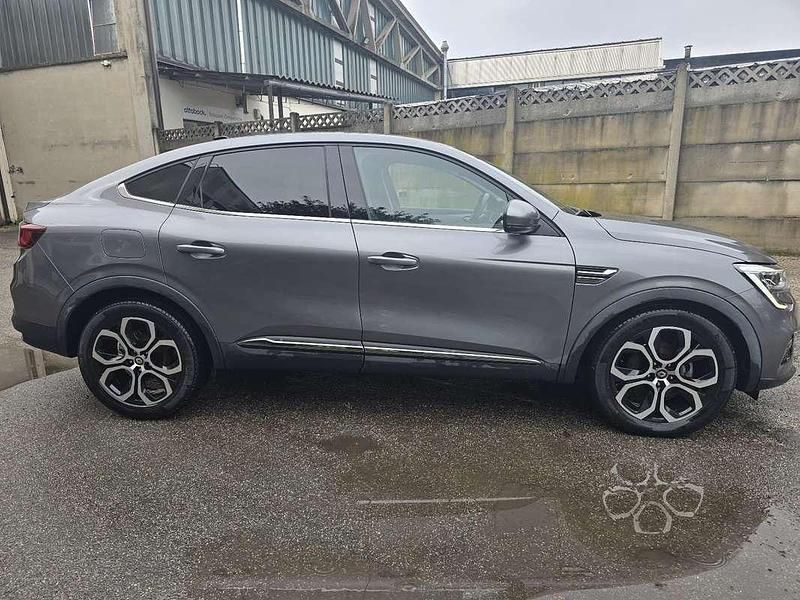 Usata Renault Arkana Techno 145 CV (106 kW) 2023 Grigio SUV