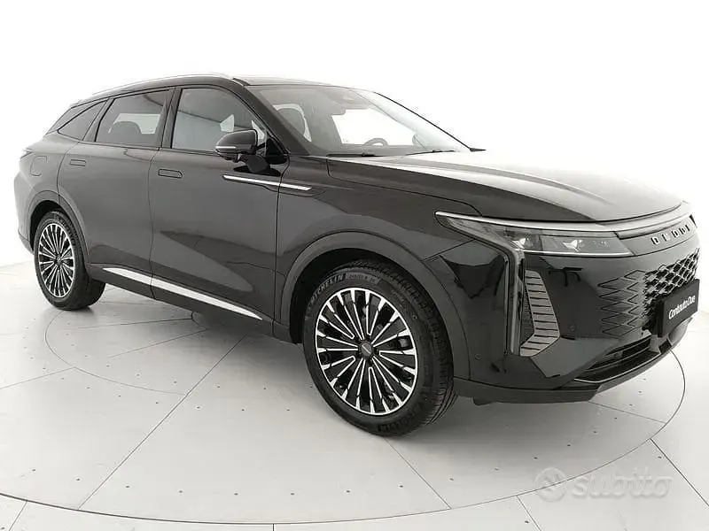 Nuova Omoda 9 537 CV (394 kW) 2026 Nero SUV