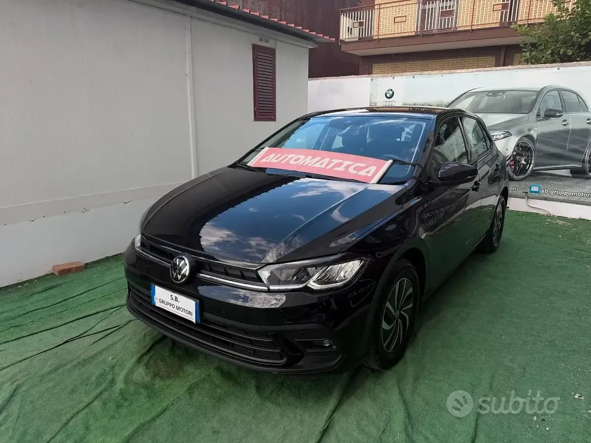 Usata VW Polo Style 95 CV (69 kW) 2024 Nero Utilitaria