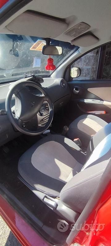Usata DR DR1 68 CV (50 kW) 2011 Rosso Utilitaria