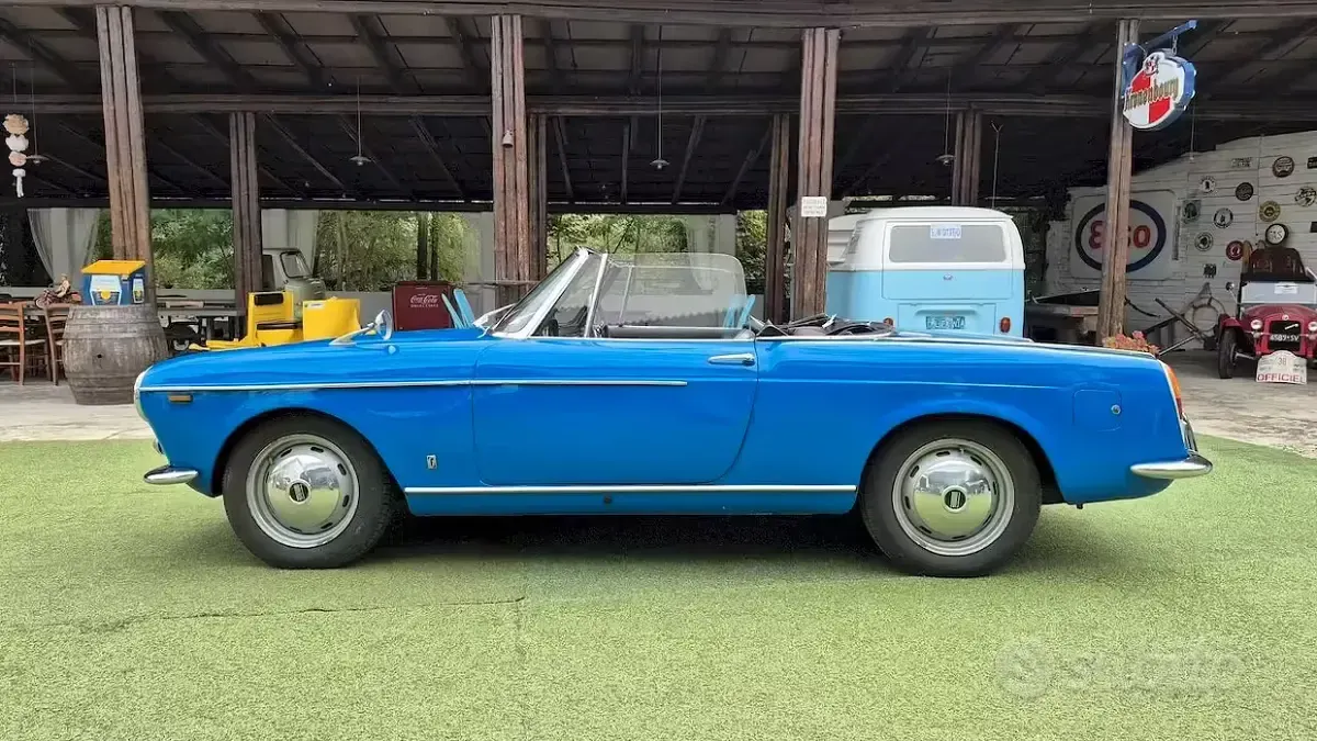 Occasion Fiat 1500S S 90 ch (66 kW) 1960 Bleue Cabriolet