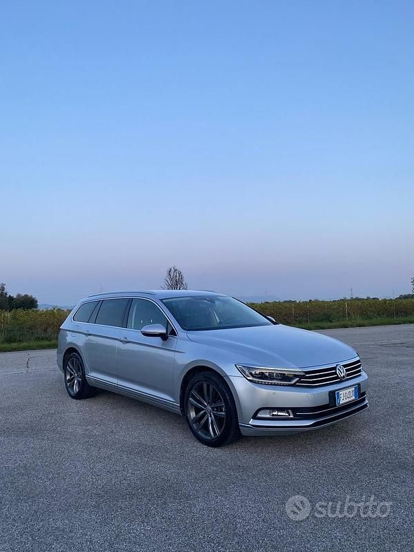 Usata VW Passat Highline 190 CV (139 kW) 2017 Grigio Station wagon
