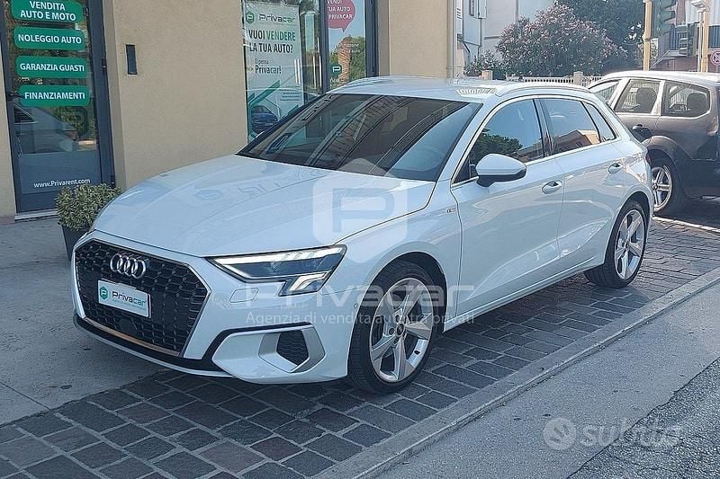 Usata Audi A3 Sportback S-Line 116 CV (85 kW) 2020 Bianco Utilitaria