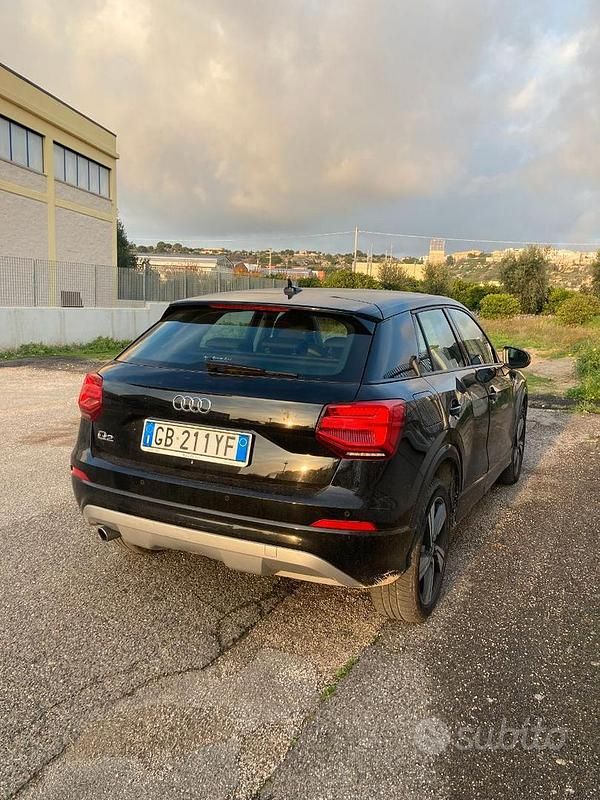 Usata Audi Q2 Admired 116 CV (85 kW) 2020 Nero SUV