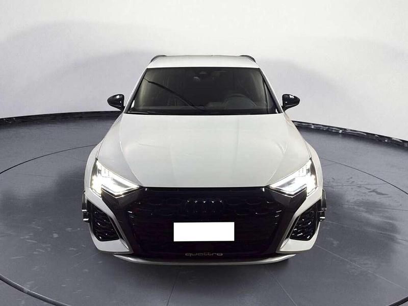 Usata Audi RS3 400 CV (294 kW) 2022 Alpinweiss iii pastello Berlina