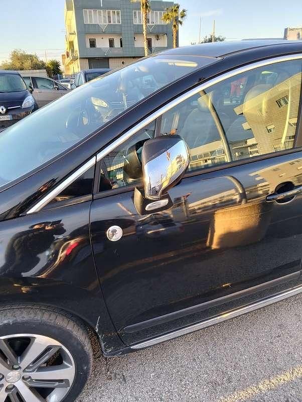 Usata Peugeot 3008 Active 120 CV (88 kW) 2015 Station wagon