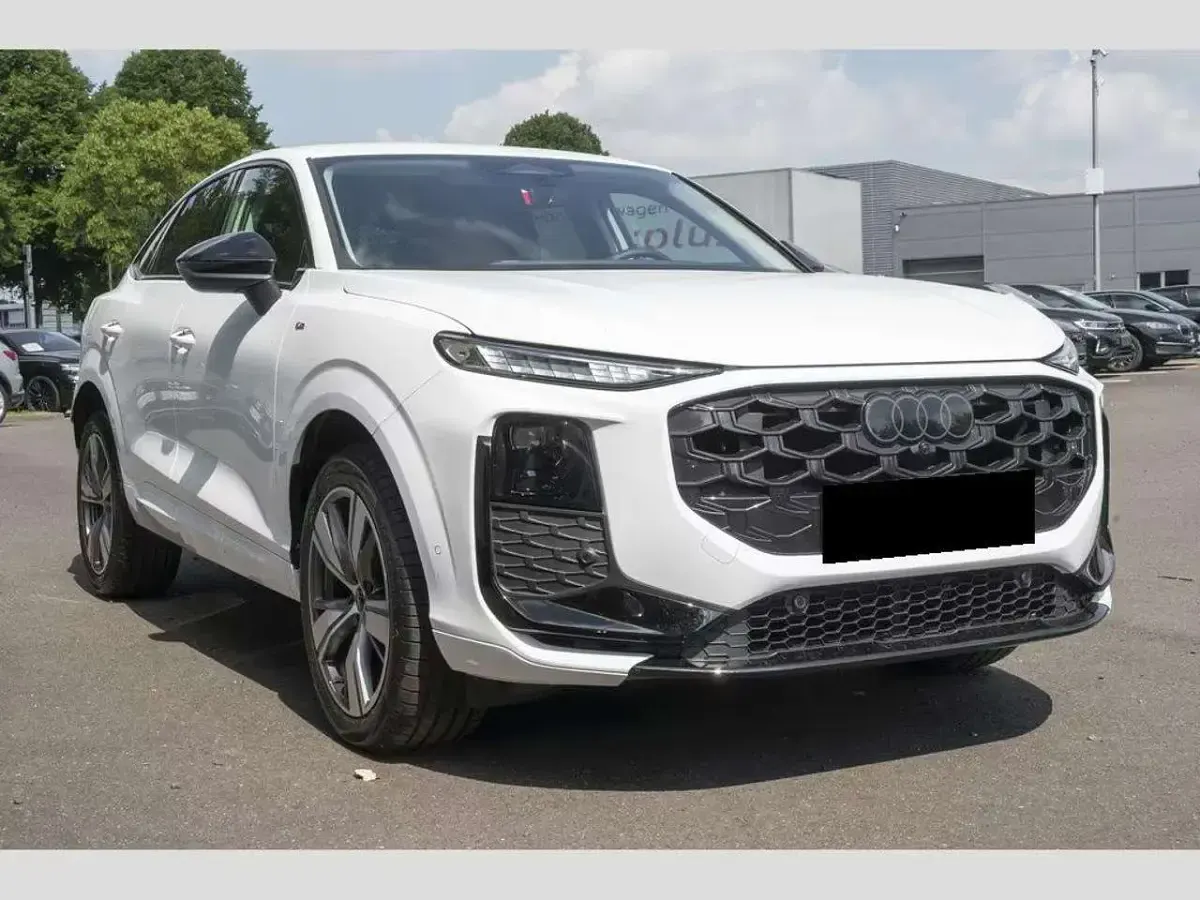 Usata Audi Q3 Sportback S-Line 150 CV (110 kW) 2026 Bianco SUV