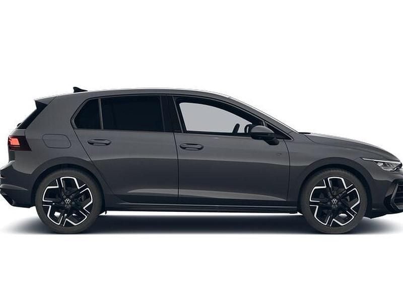 Nuova VW Golf VIII R-line Plus 150 CV (110 kW) 2026 Grigio Berlina
