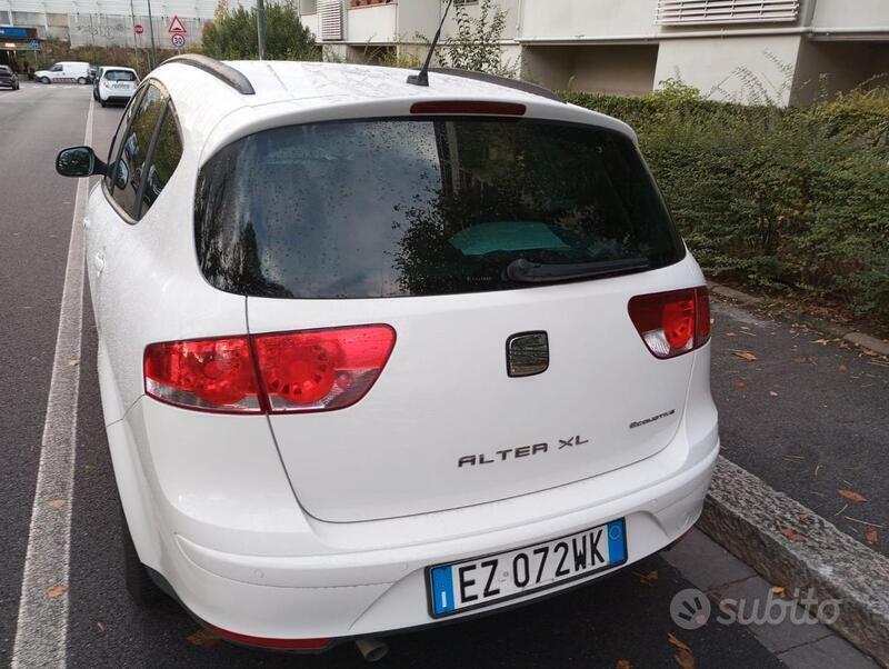 Usato 2015 Seat Altea XL 1.6 Diesel 105 CV (9.300 €)