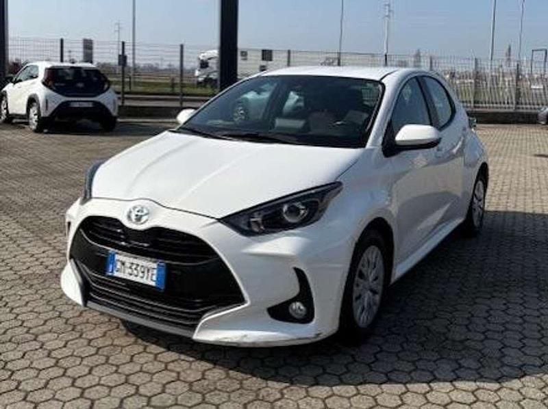 Usata Toyota Yaris Active 72 CV (52 kW) 2023 Other Utilitaria