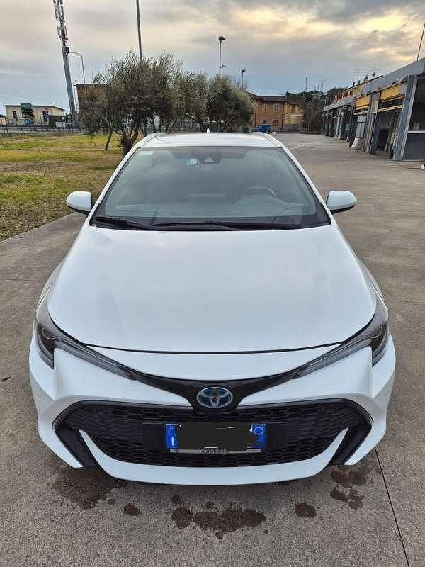 Bianco Usata 2022 Toyota Corolla Style Station wagon | 21.000 € (Buon prezzo) - Immagine 1/4
