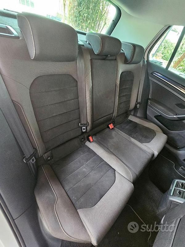 Usata VW Golf VII 110 CV (80 kW) 2015 Bianco Berlina
