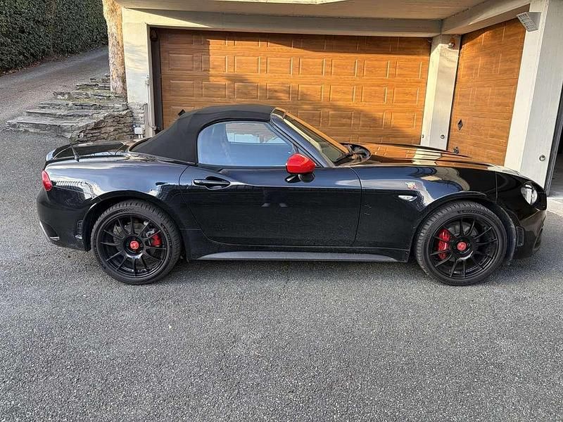 Usata Abarth 124 Spider 170 CV (125 kW) 2017 Nero Cabrio