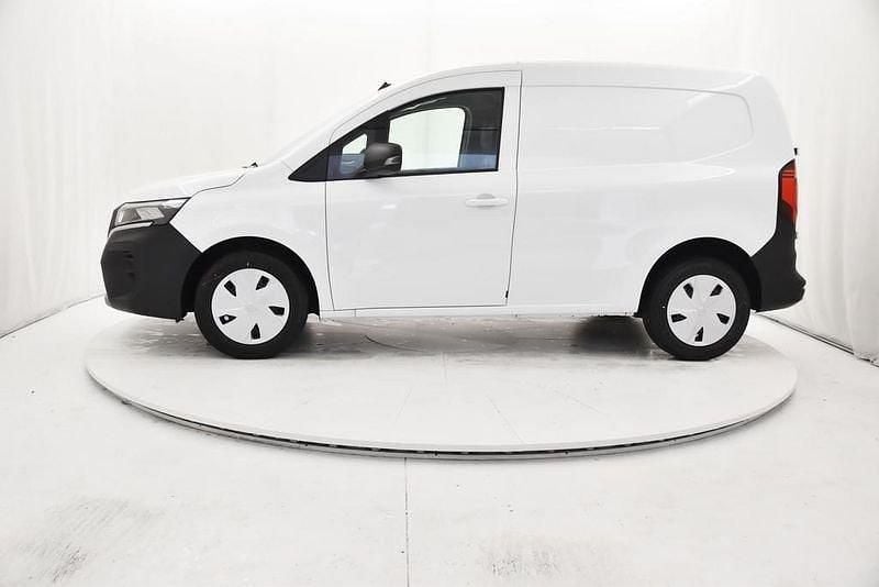 Neu Nissan Townstar N-Connecta 131 PS (96 kW) 2026 Weiß Van