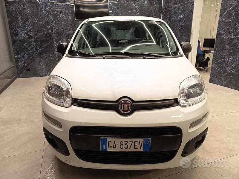Usata Fiat Panda Lounge 84 CV (61 kW) 2020 Bianco Utilitaria