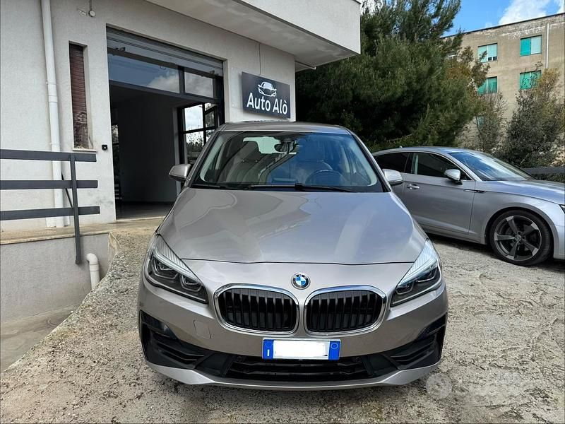 Usata BMW 216 Active Tourer Luxury Line 116 CV (85 kW) 2021 Marrone Monovolume