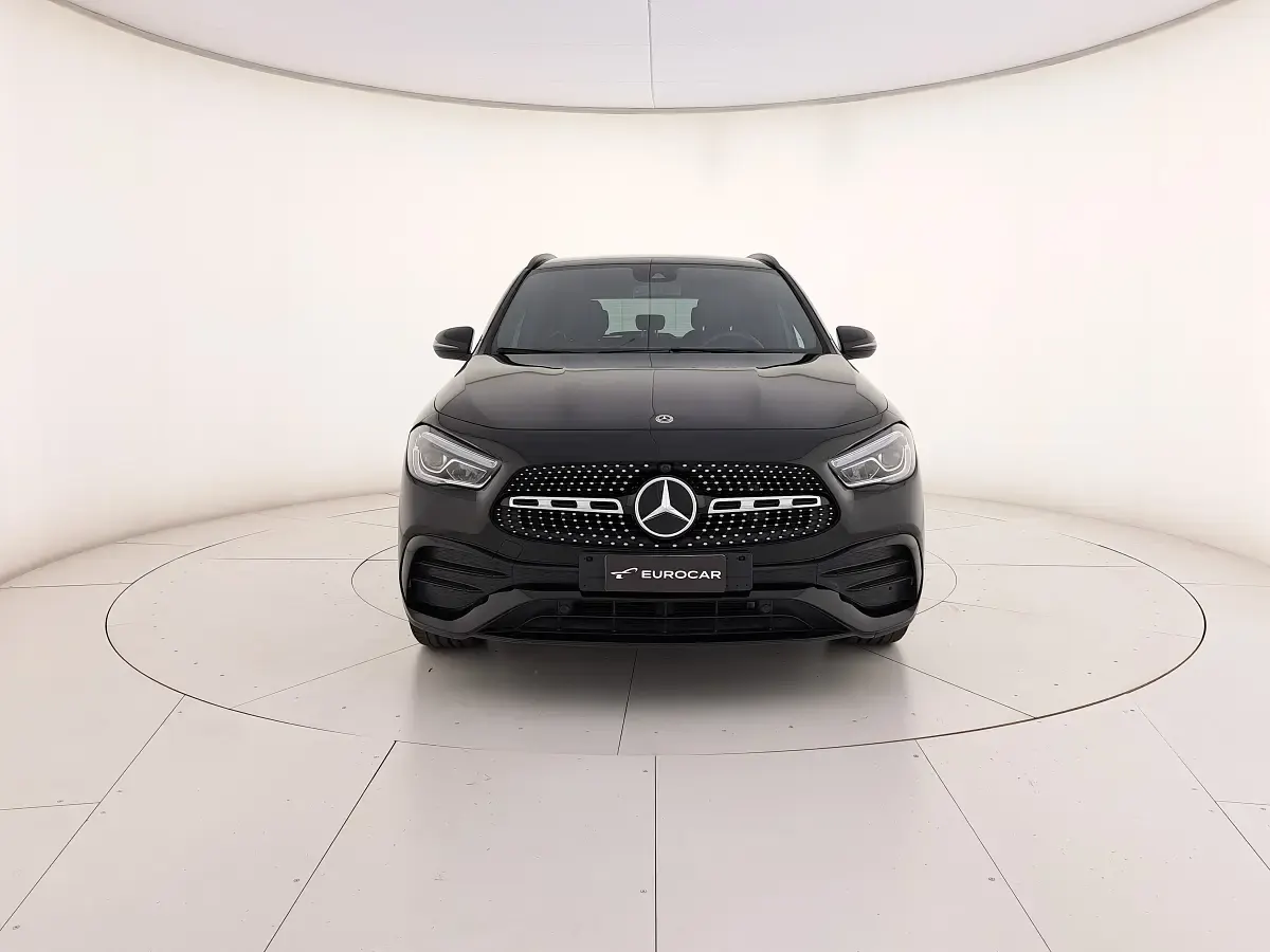 Usata Mercedes GLA200 Premium 2023 Nero SUV