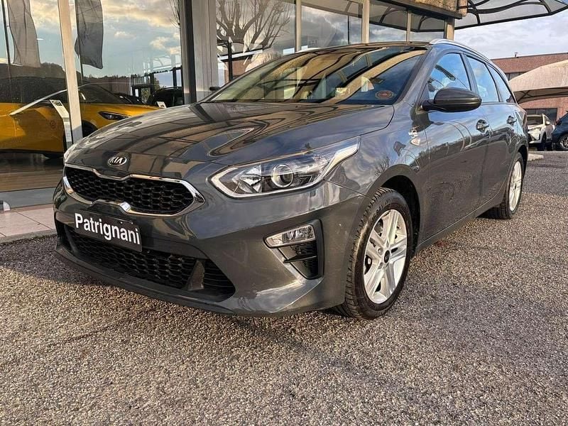 Usata Kia Ceed Sportswagon 97 CV (71 kW) 2019 Grigio scuro met. Station wagon