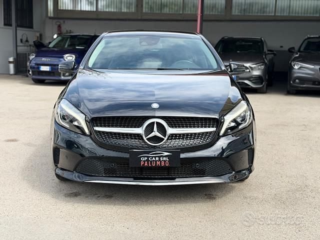 Usata Mercedes A200 Premium 136 CV (100 kW) 2016 Nero Berlina