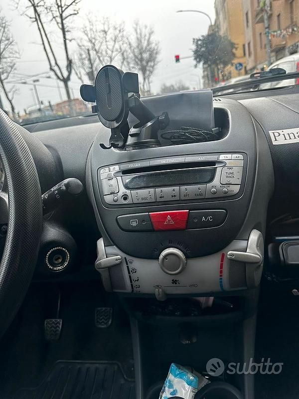 Usata Toyota Aygo 2006 Grigio Utilitaria