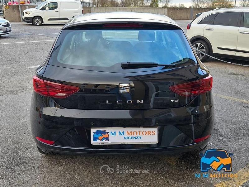 Usata Seat Leon 131 CV (96 kW) 2019 Nero Berlina