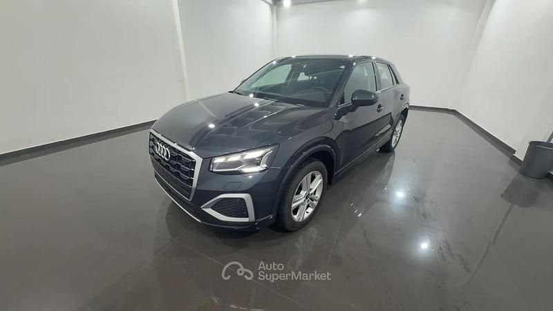 Usata Audi Q2 110 CV (80 kW) 2023 Argento SUV