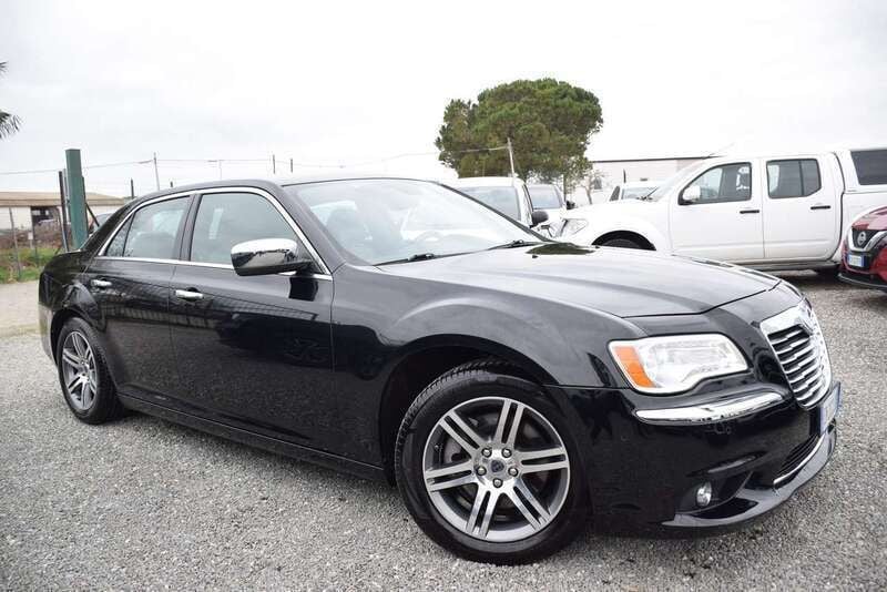 Usata Lancia Thema Platinum 190 CV (139 kW) 2012 Nero Berlina