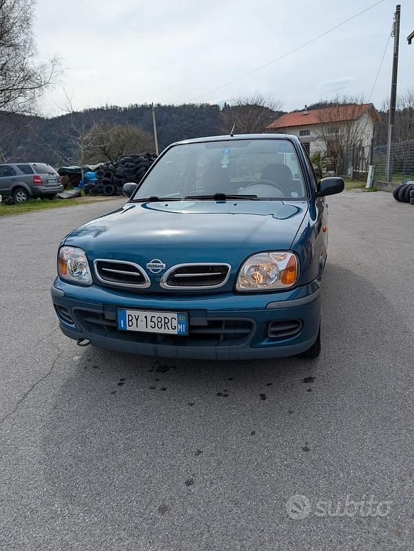 Usata Nissan Micra Comfort 60 CV (44 kW) 2002 Blu Utilitaria