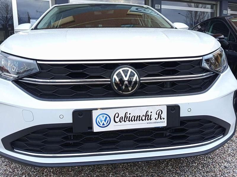 Bianco Usata 2023 VW Taigo Life SUV | 19.490 € (Buon prezzo) - Immagine 1/4