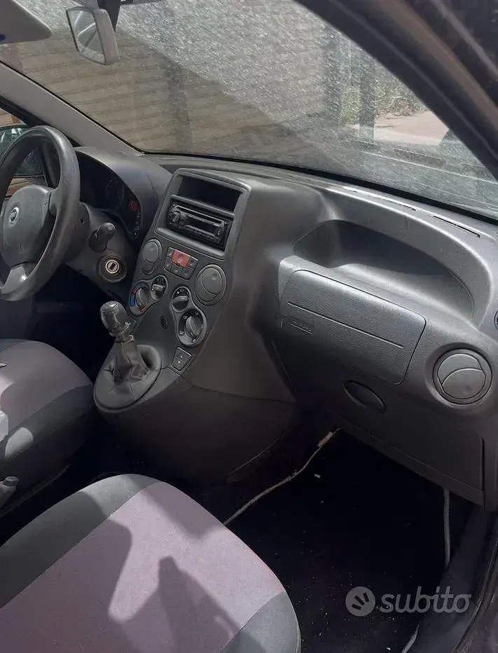 Usata Fiat Panda 69 CV (50 kW) 2010 Nero Utilitaria