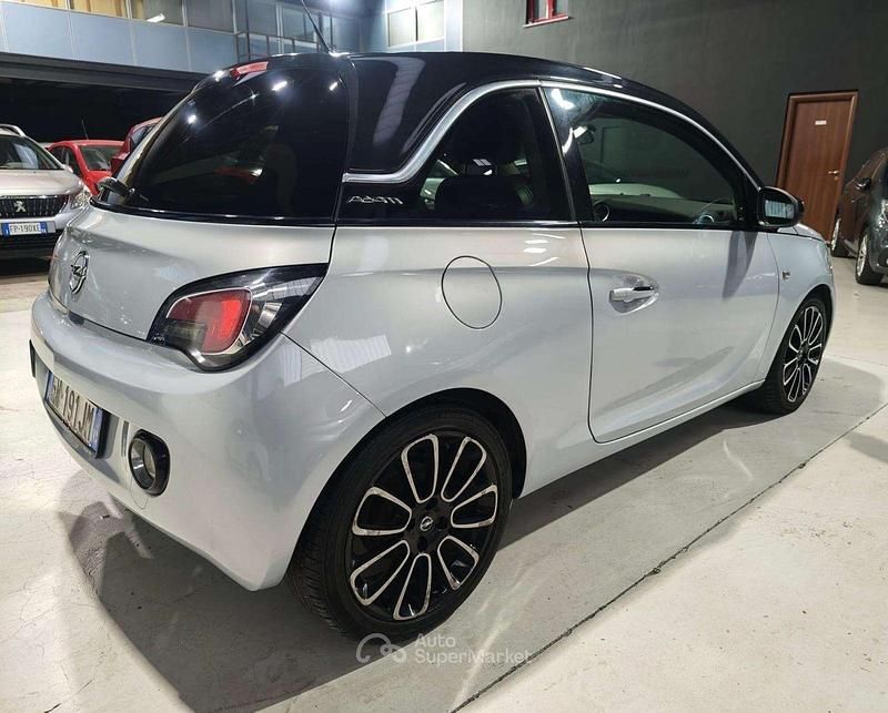 Usata Opel Adam 69 CV (50 kW) 2014 Bianco Utilitaria