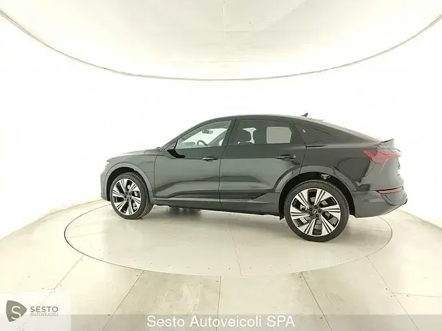 Usata Audi Q8 e-tron S-Line 300 kW (408 CV) 2024 Nero mythos metallizzato SUV