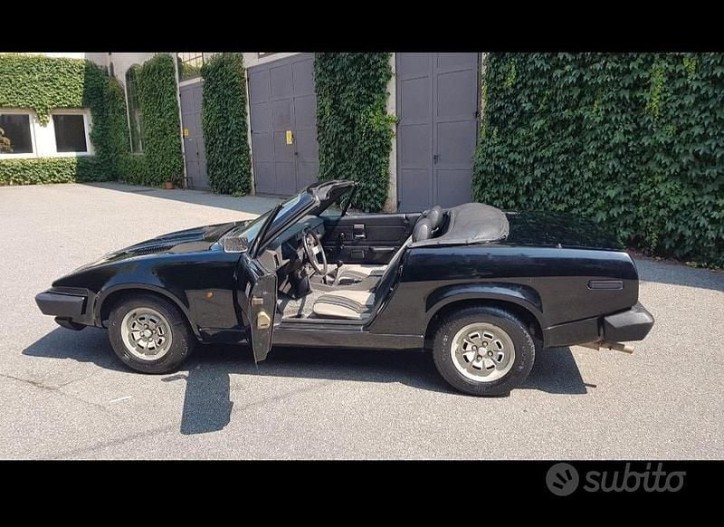 Usata Triumph TR7 1981 Nero Cabrio