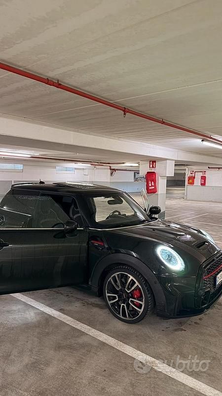 Usata Mini John Cooper Works 231 CV (169 kW) 2023 Verde Utilitaria