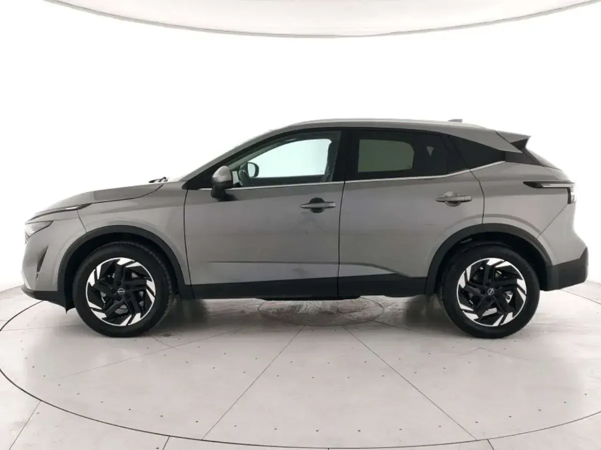 Usata Nissan Qashqai N-Connecta 158 CV (116 kW) 2025 Nero metall. SUV