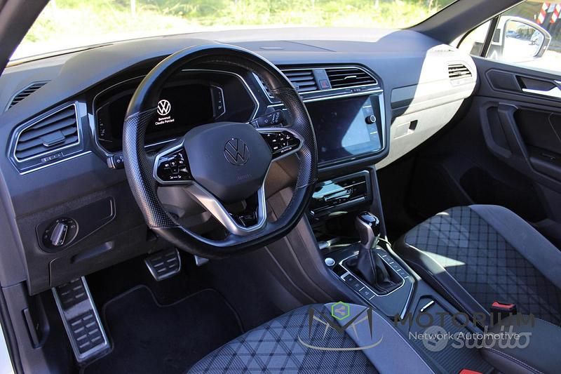 Usata VW Tiguan R-line 150 CV (110 kW) 2022 Bianco SUV