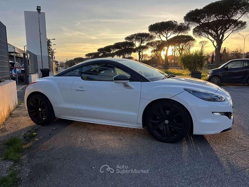 Usata Peugeot RCZ 163 CV (119 kW) 2014 Bianco Coupé