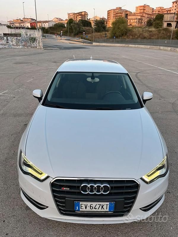 Usata Audi A3 S-Line 105 CV (77 kW) 2014 Bianco Berlina
