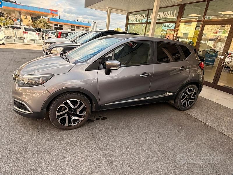 Brugt Renault Captur 90 HK (66 kW) 2014 Grå SUV