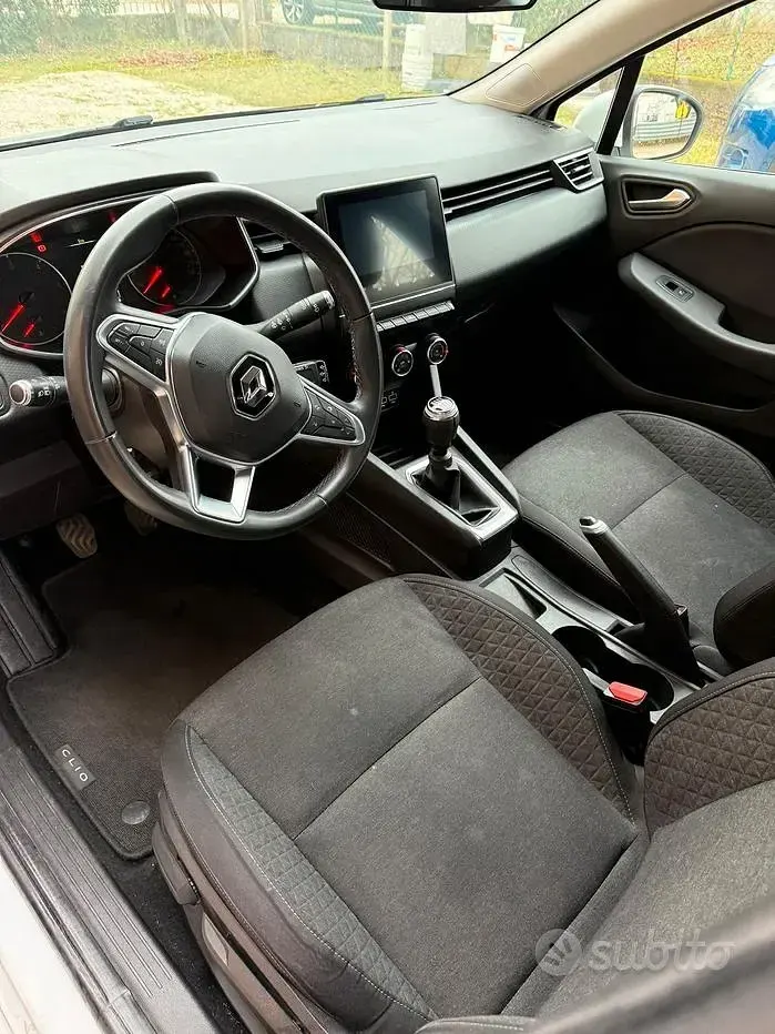 Usata Renault Clio V 2020 Bianco Berlina